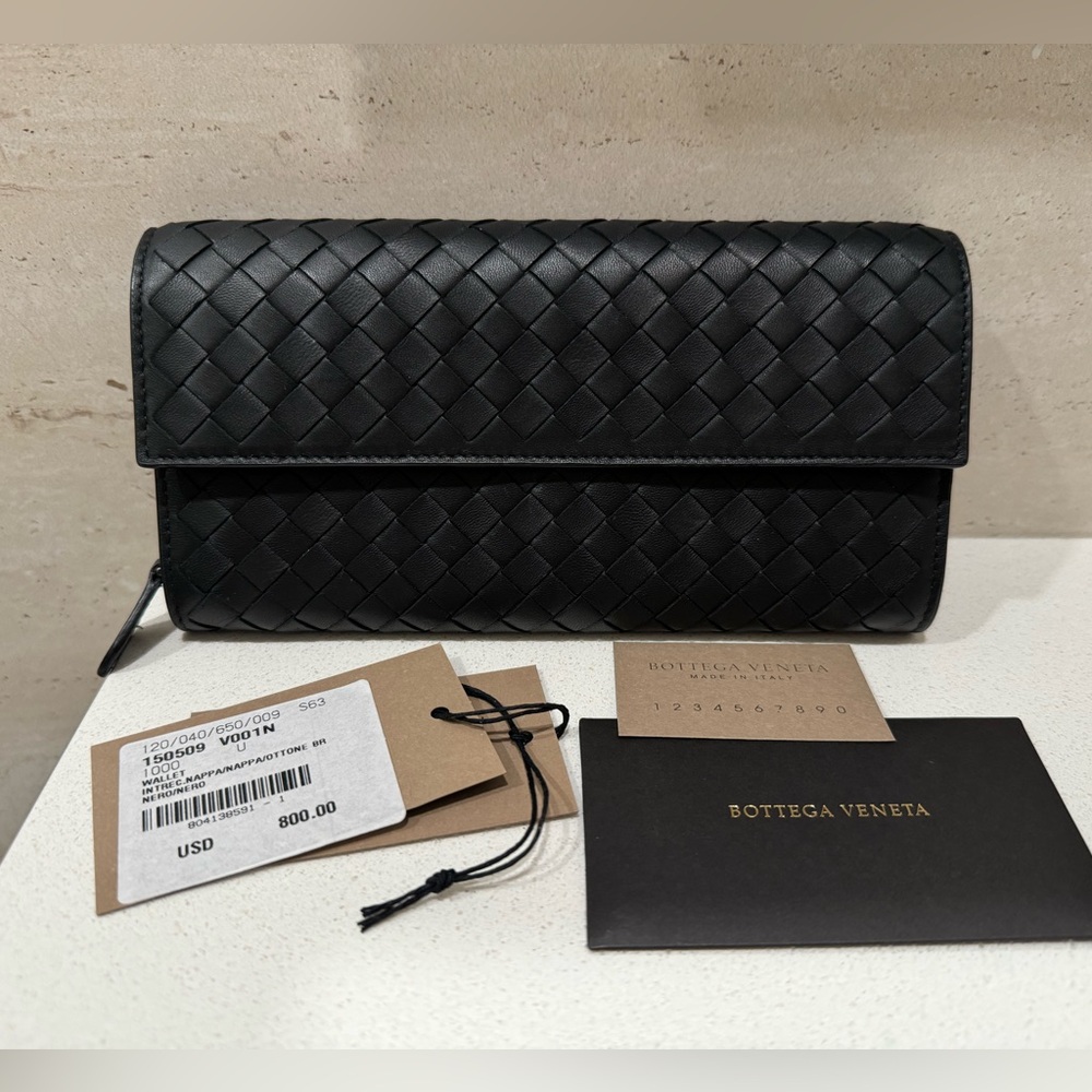 Bottega Veneta intercciato wallet